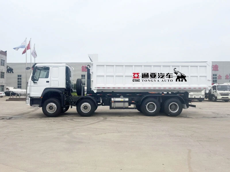 Garbage Box Truck