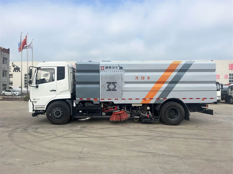 Road Sweeper Truck