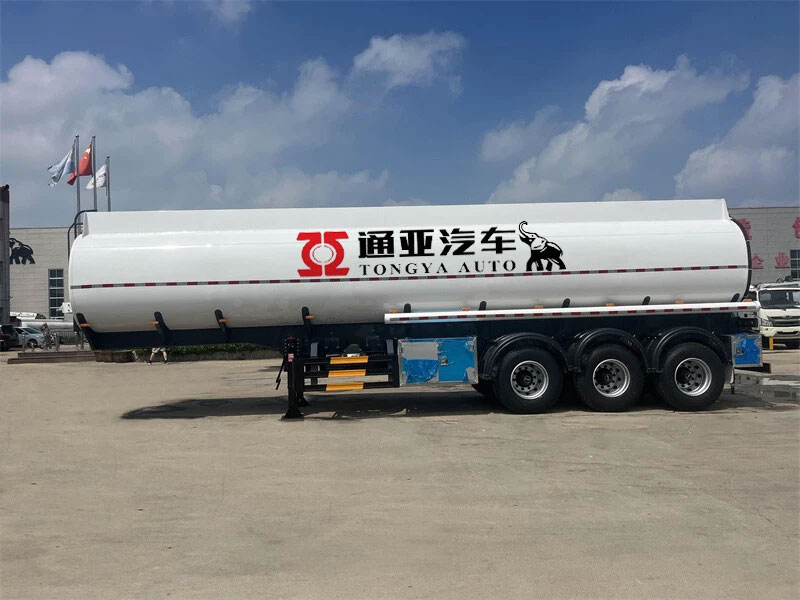 Fuel Tanker Semi Trailer