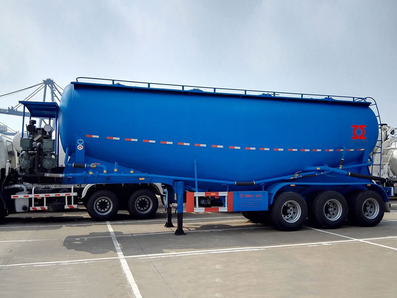 3 Axle Bulk Cement Tanker Semi Trailer with Air Compressor